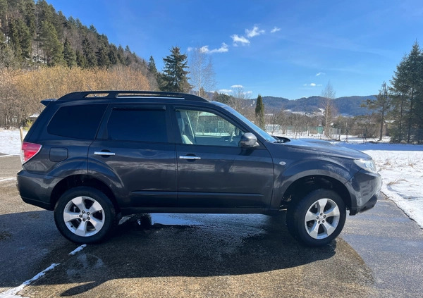 Subaru Forester cena 29999 przebieg: 290000, rok produkcji 2010 z Kraków małe 106